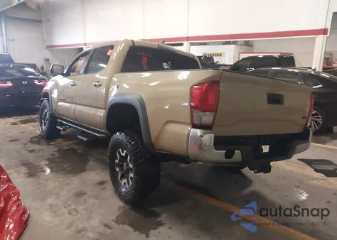 2017 Toyota Tacoma Trd Off Road из США, поврежденный, VIN 5TFCZ5AN3HX057225